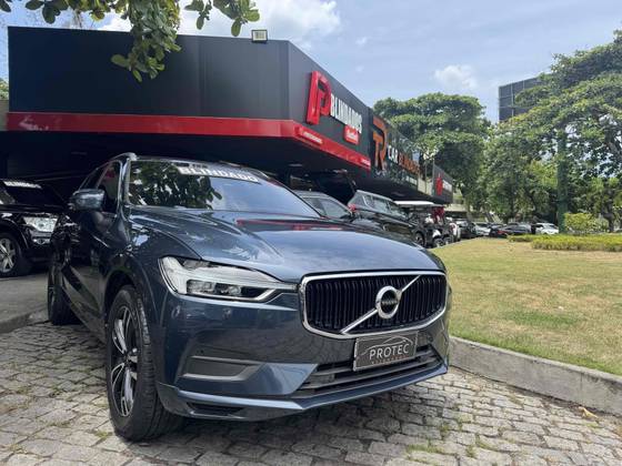 VOLVO XC60 2.0 D5 DIESEL MOMENTUM AWD GEARTRONIC